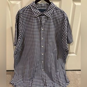 Perry Ellis. Men’s long sleeve button down. Navy gingham pattern.